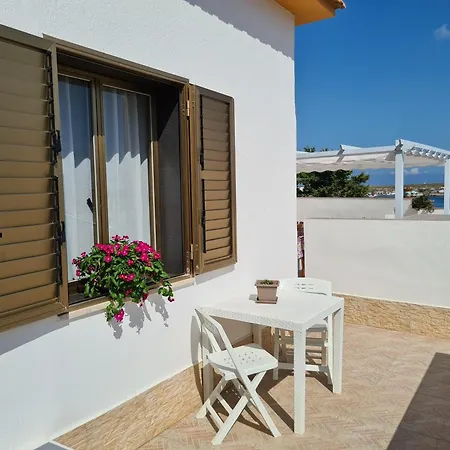 Casa Calilla - 30m Dal Mare Semesterbostad Lampedusa